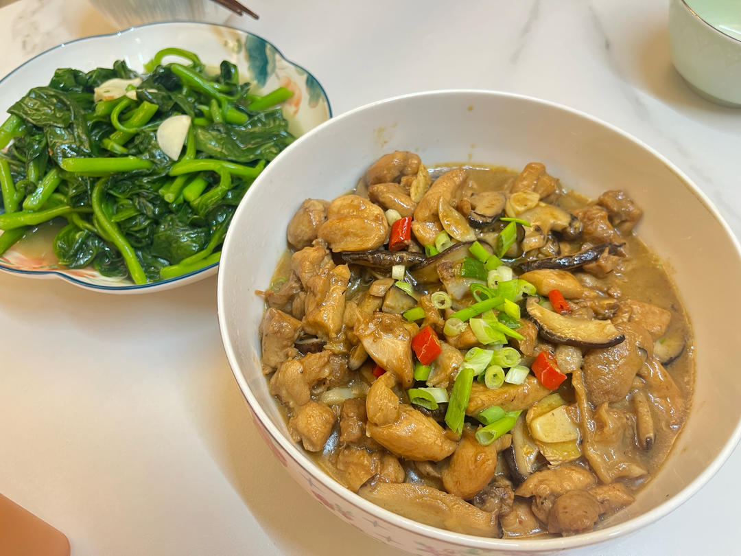 香菇滑鸡