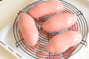 粉红啵啵包——松下MT1000面包机的做法 步骤15