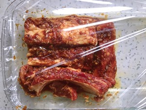 黑胡椒蒜香排骨的做法步骤图 怎么做好吃 Jojo时光机 下厨房 黑胡椒蒜香排骨的做法步骤图 怎么做好吃 Jojo时光机 下厨房
