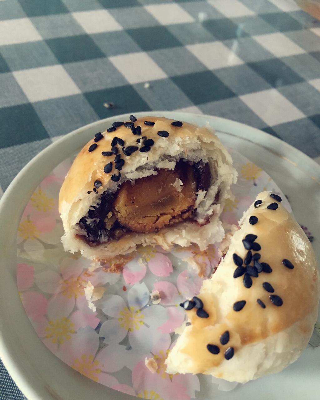 蛋黄酥