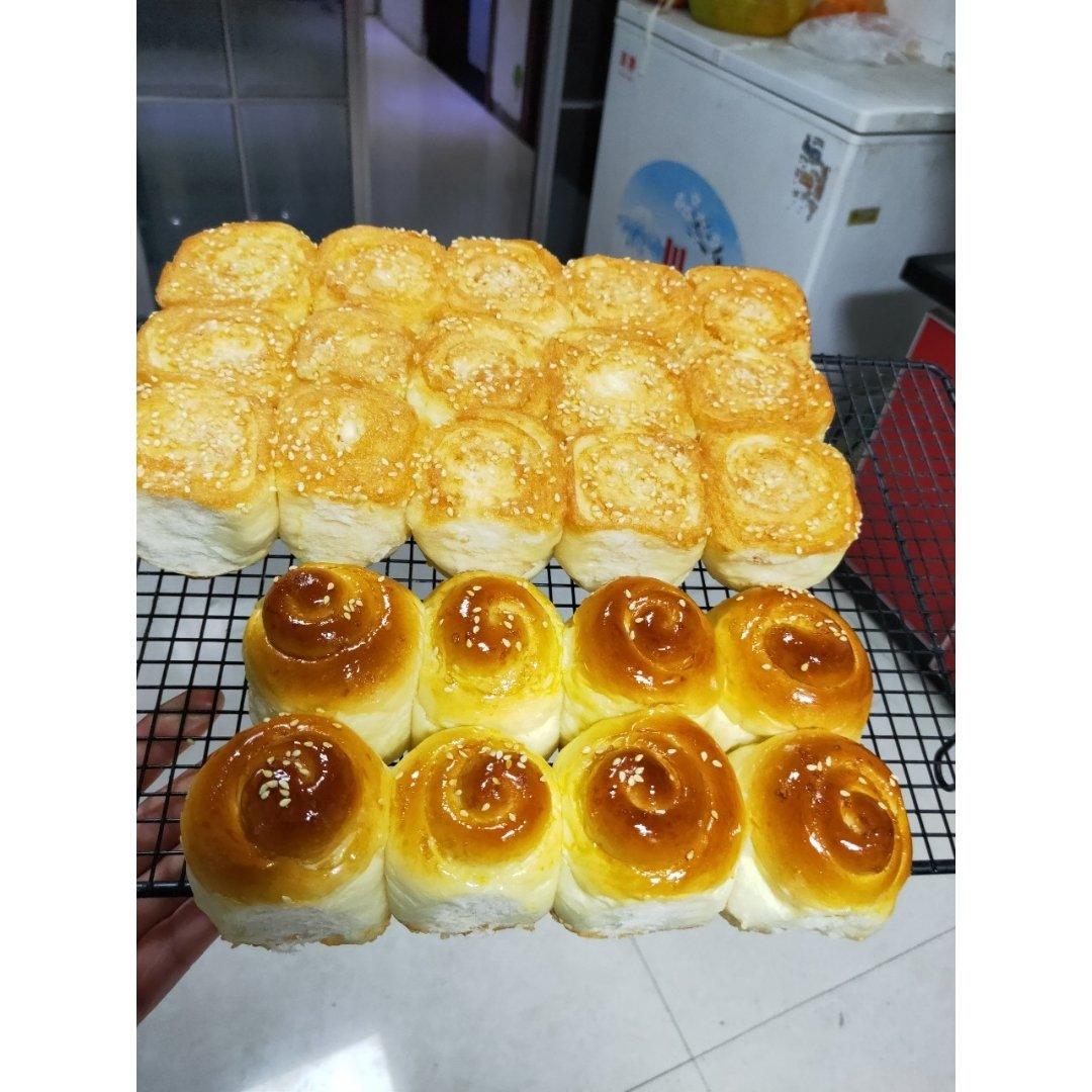 脆底蜂蜜小面包