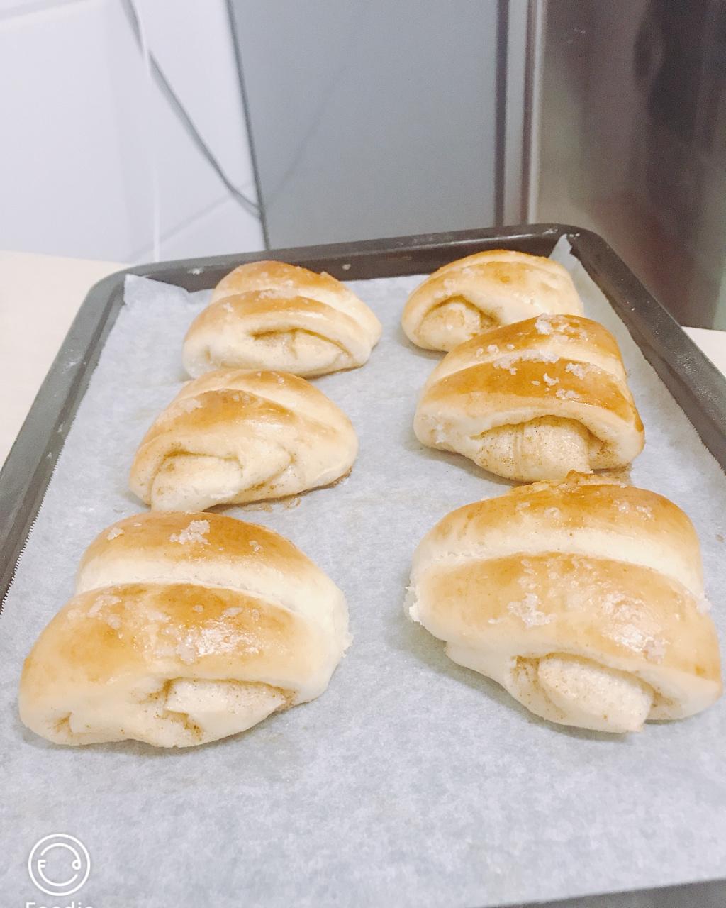 免揉肉桂卷包