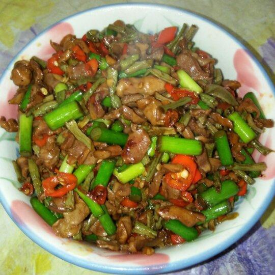 酸辣鸡杂