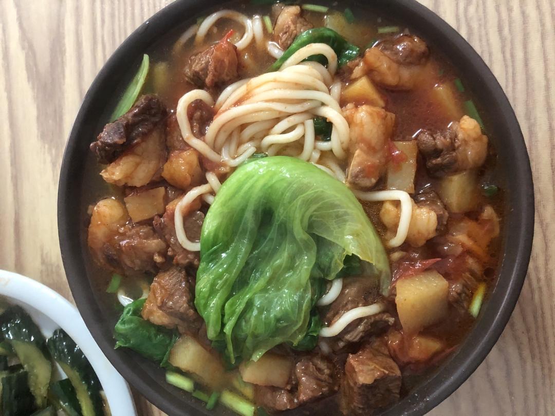 番茄土豆炖牛腩