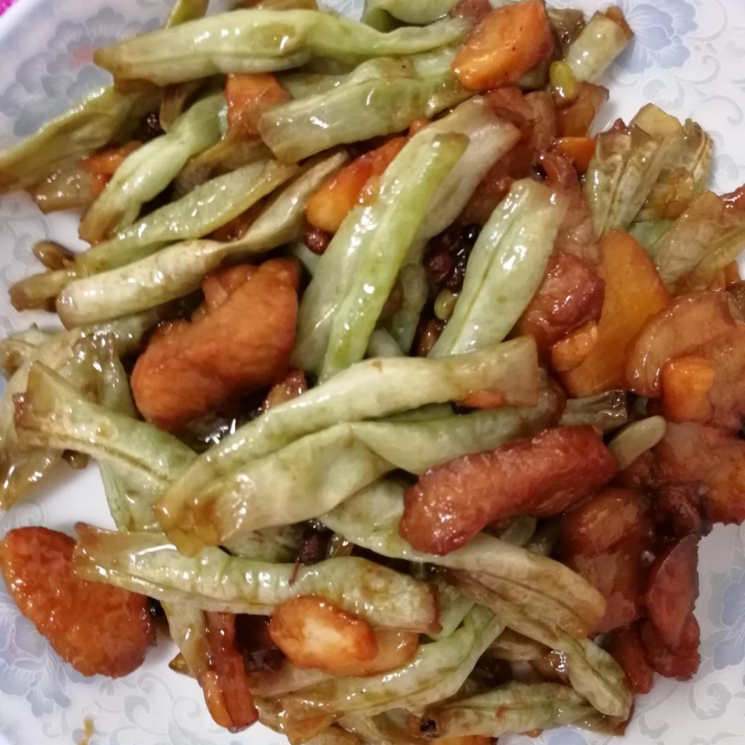 五花肉炒豆角