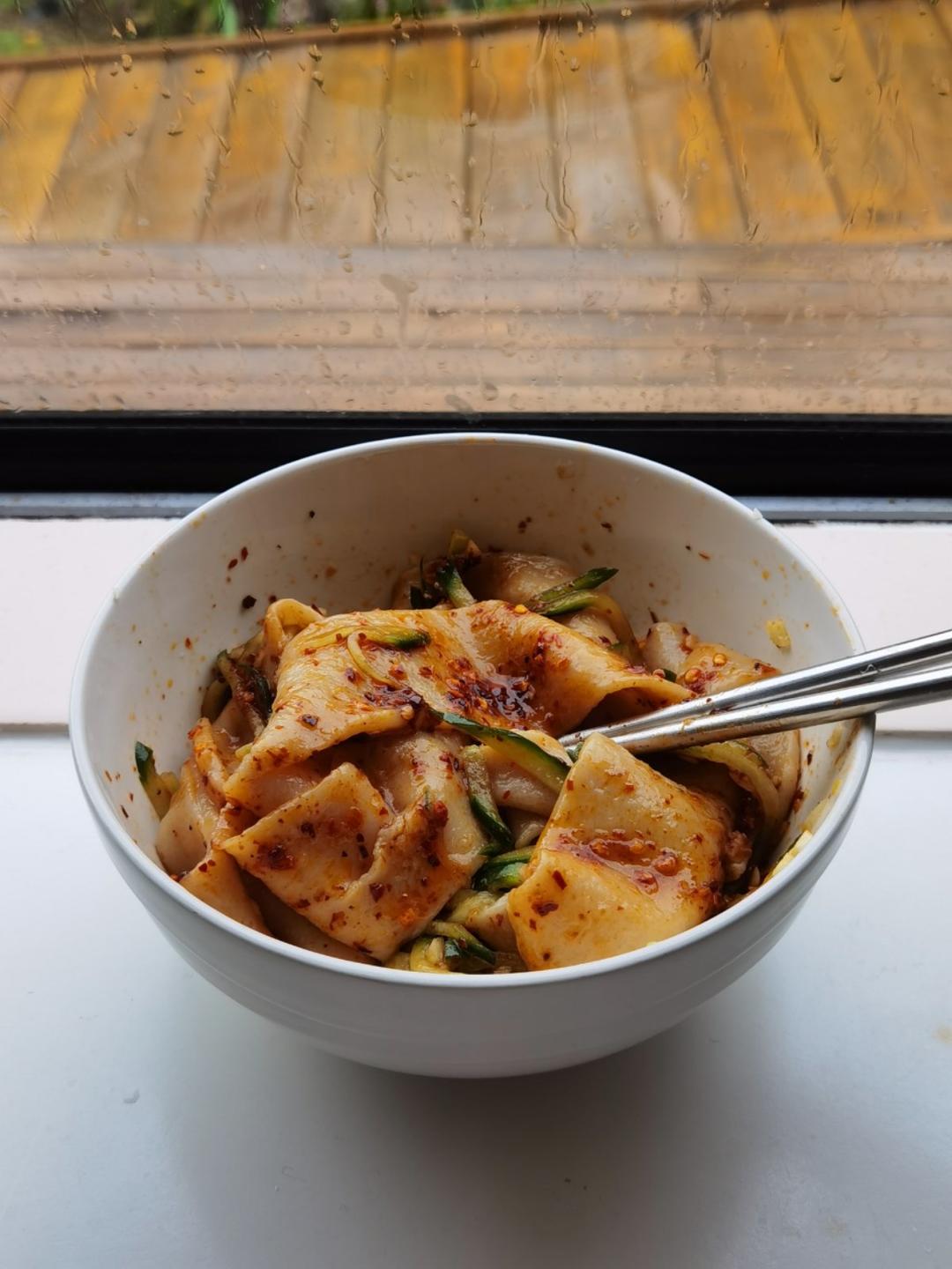 陕西美食｜裤带面---又名BiangBiang面