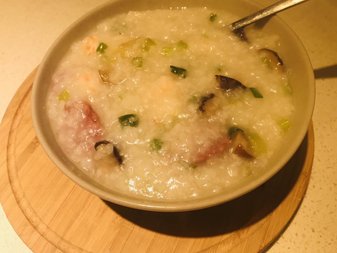海鲜粥电饭锅版本^_^的做法