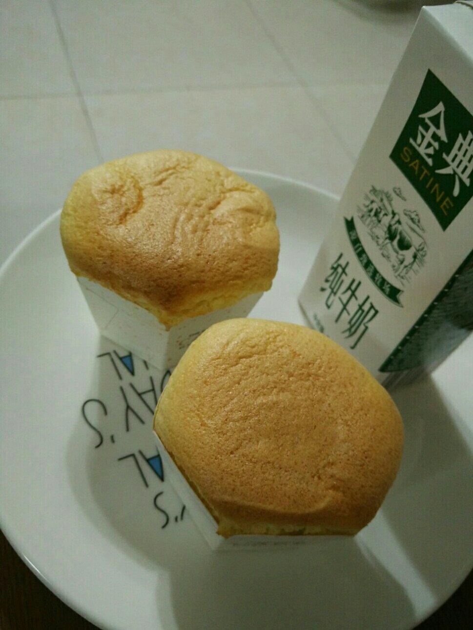 芒果流心杯蛋糕