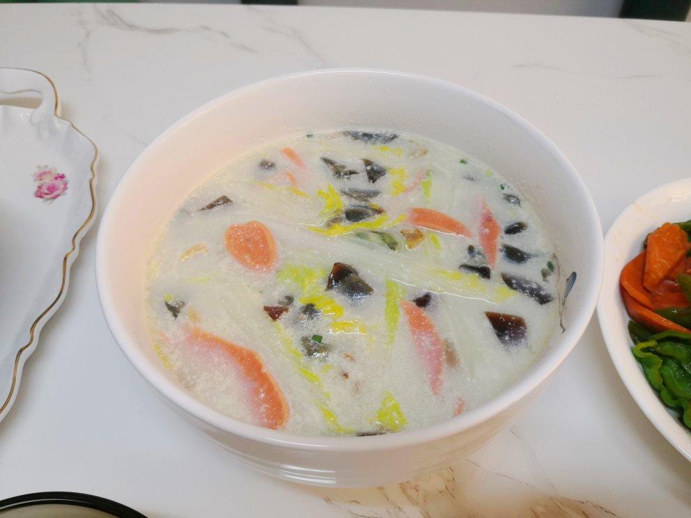 皮蛋娃娃菜汤