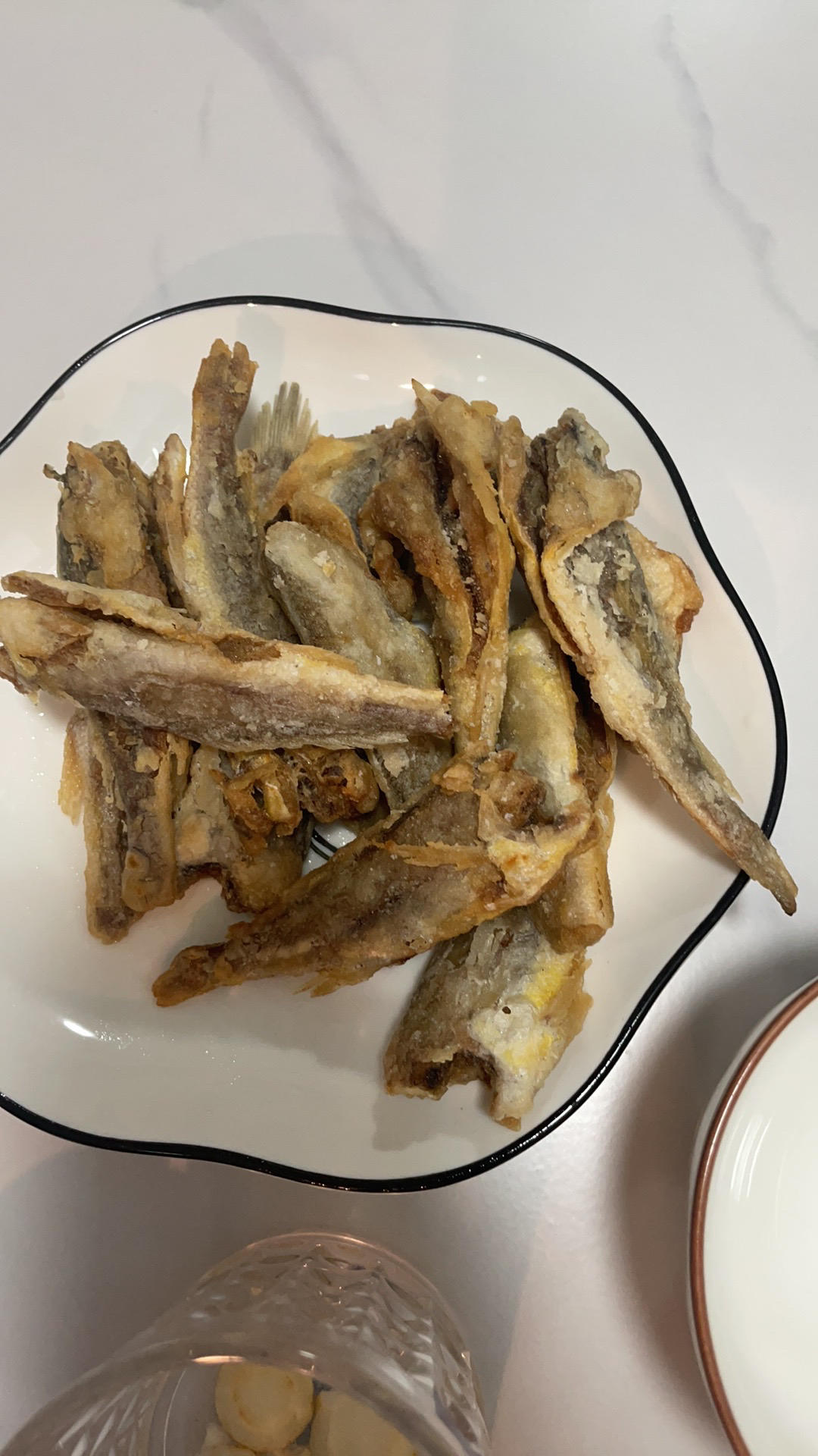 干炸香酥小黄鱼