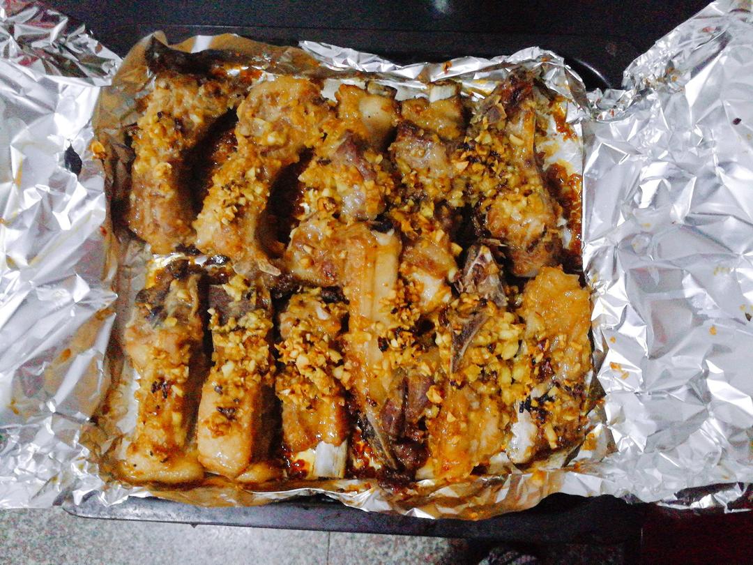 香到骨头里的蒜香排骨（烤箱）