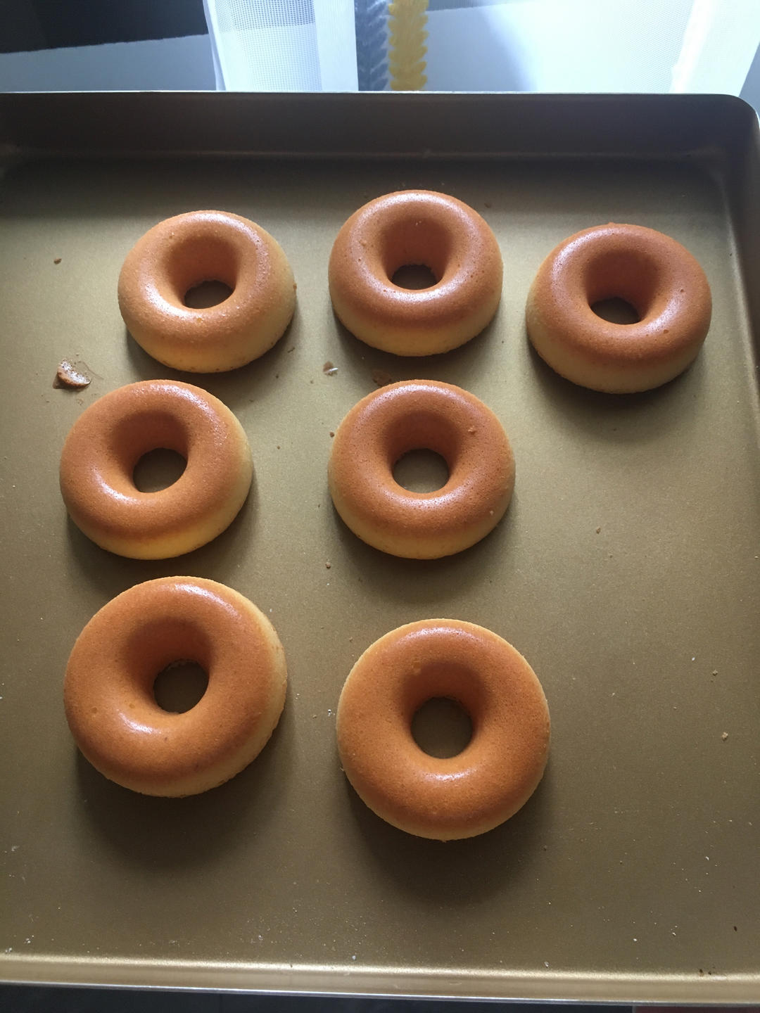 足球海绵蛋糕甜甜圈蛋糕的做法 步骤18