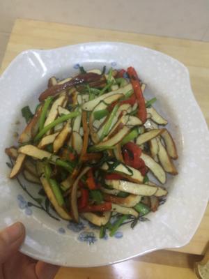 清炒茼蒿菜的做法 步骤3