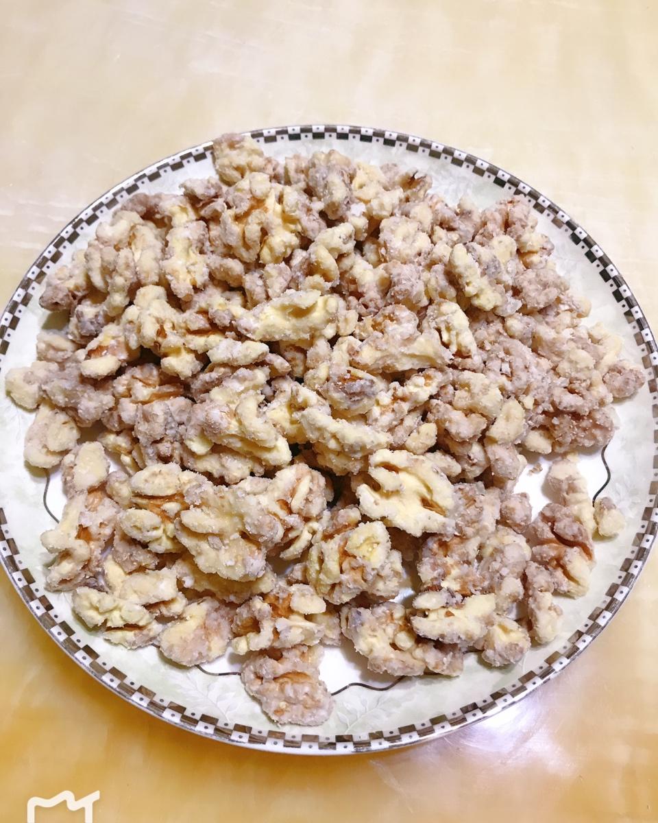 麦兜_0uhj做的挂霜琥珀核桃仁