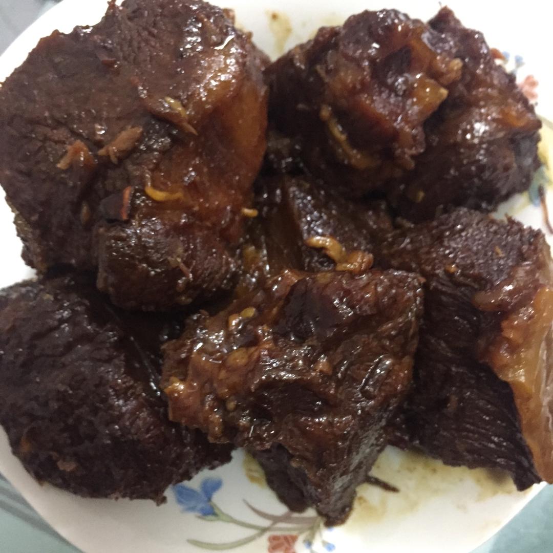 卤牛肉