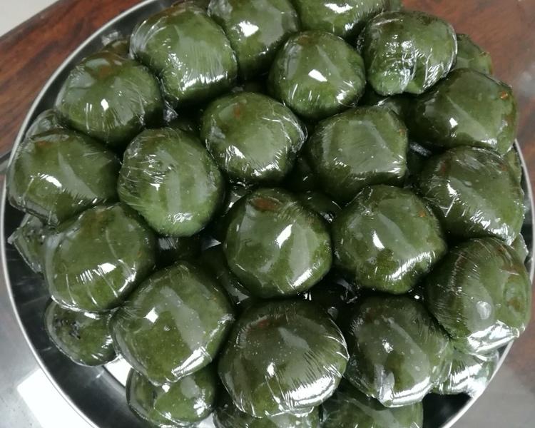 咸蛋黄肉松&豆沙青团