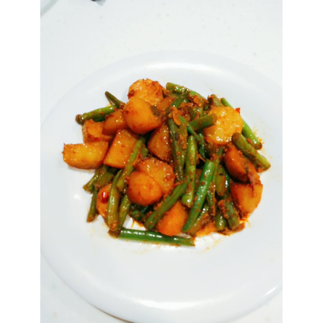 土豆炖豆角