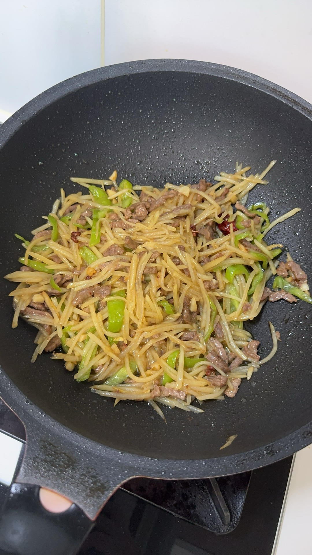 家常菜-土豆丝炒牛肉