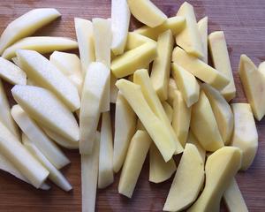 土豆🥔豆角焖面的做法 步骤1