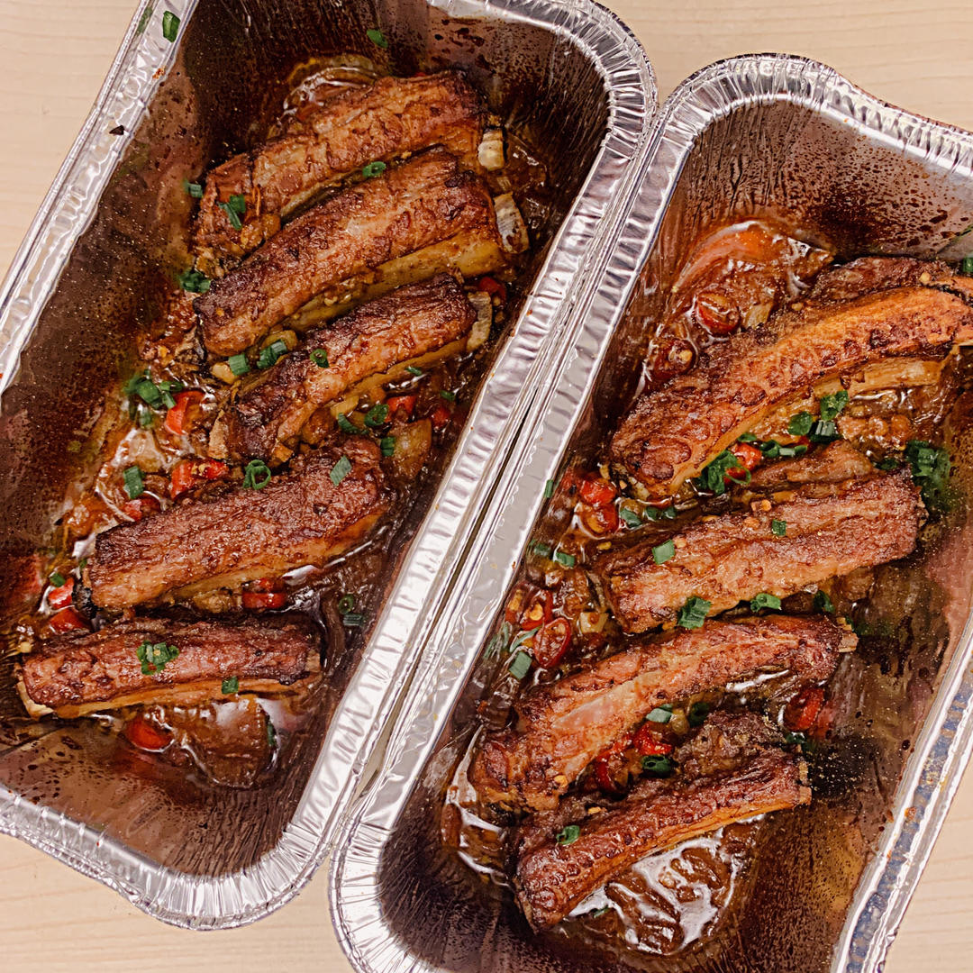 滋滋烤排骨——排骨最好吃的做法没有之一！