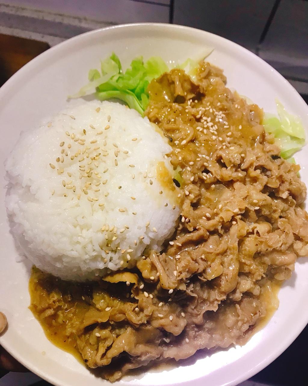 肥牛饭