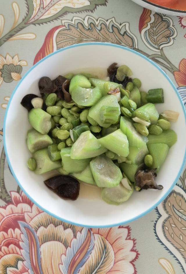 丝瓜毛豆