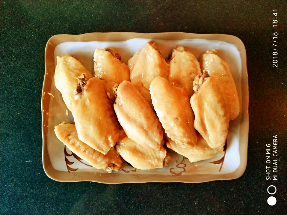 电饭锅版盐焗鸡翅的做法 步骤5
