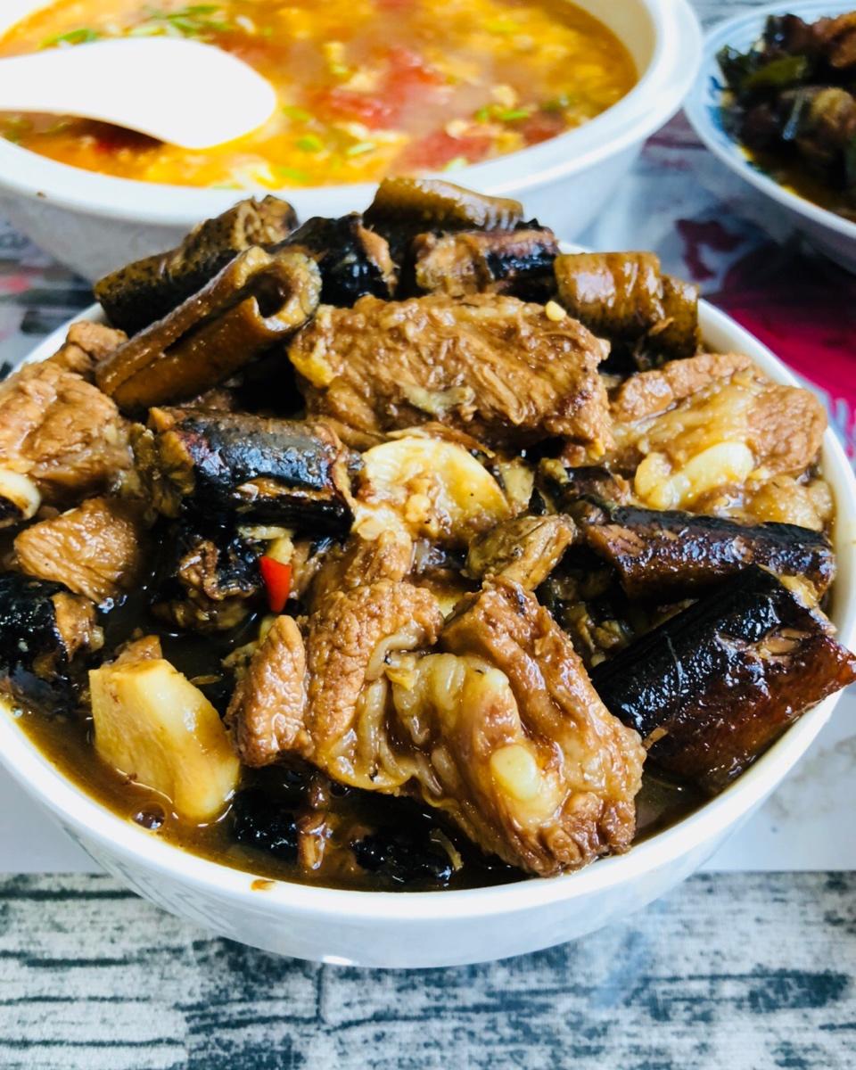 小若若aya做的鳝鱼排骨煲