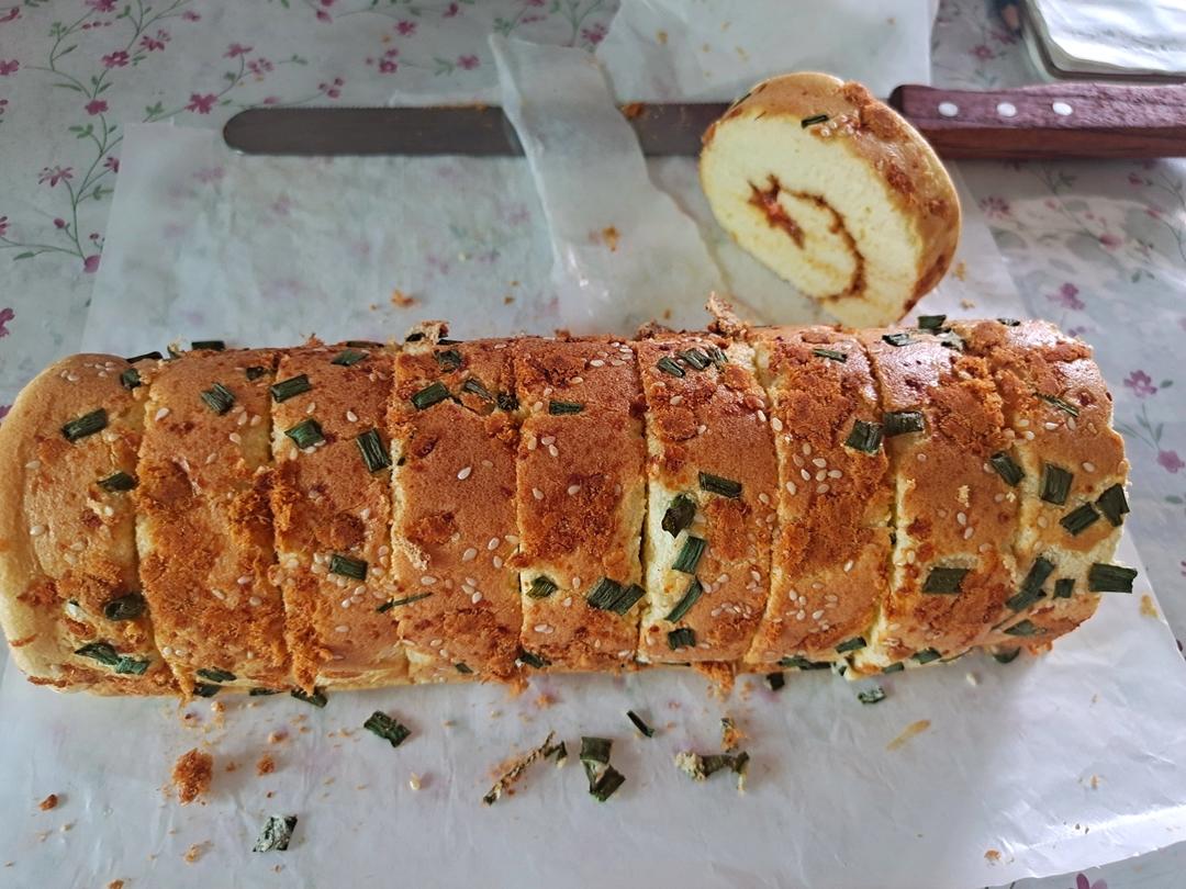 香葱海苔肉松芝麻蛋糕卷