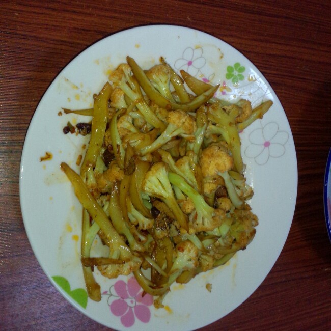 很“浪费”米饭的家常菜之一-------干锅菜花
