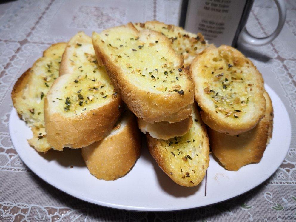 法式蒜香包