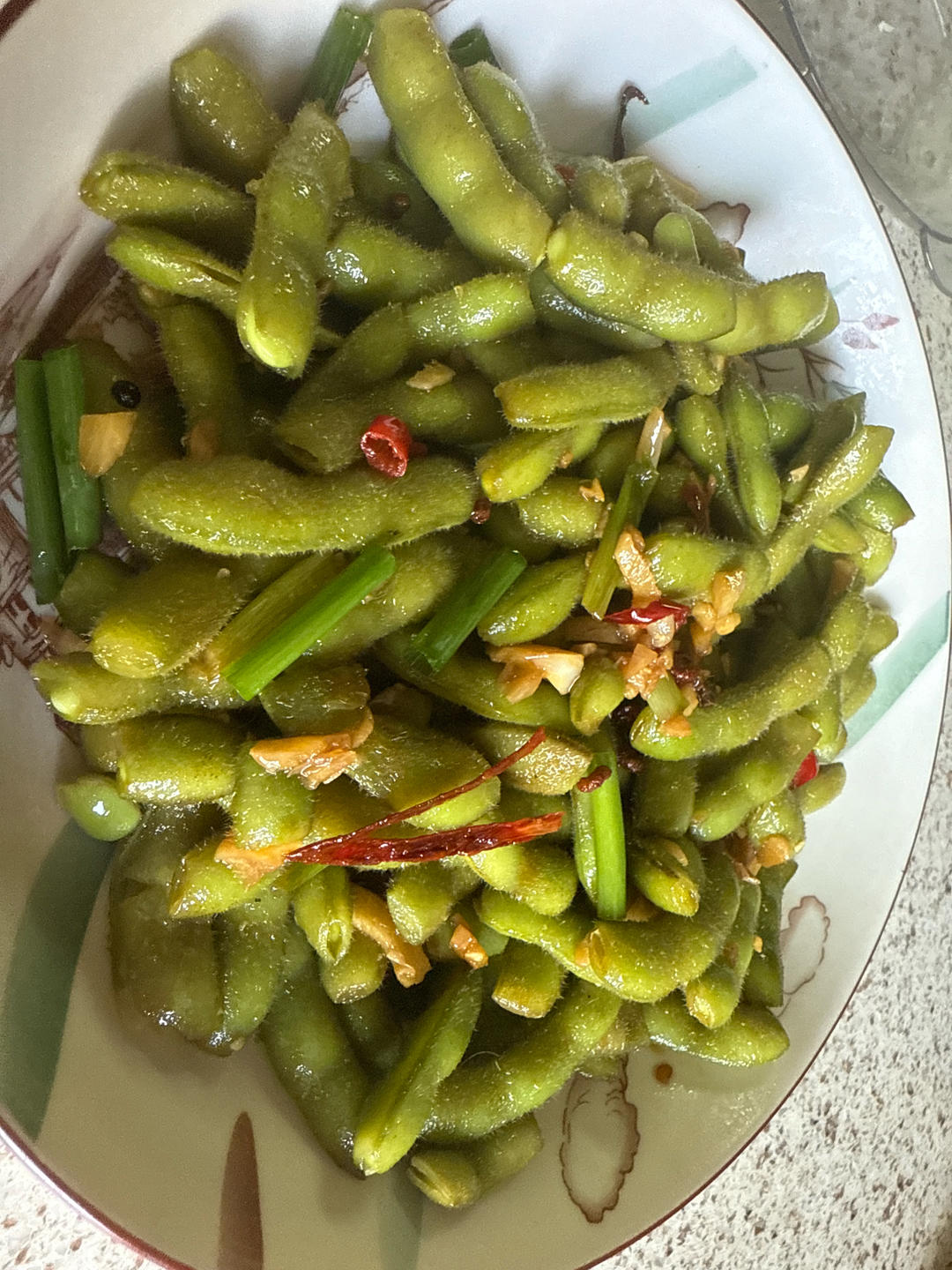 武汉夜市标配嗦毛豆