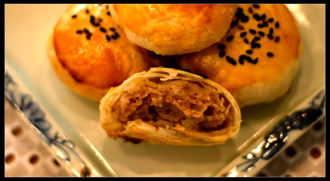 【鲜肉月饼】秋天的第一颗月饼，一口爆汁，酥香掉渣！