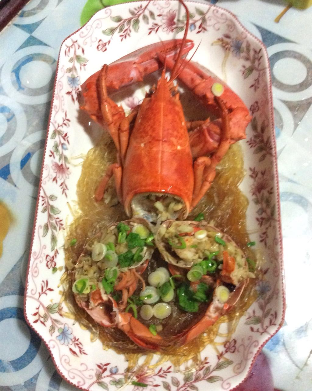 蒜蓉龙虾蒸粉丝