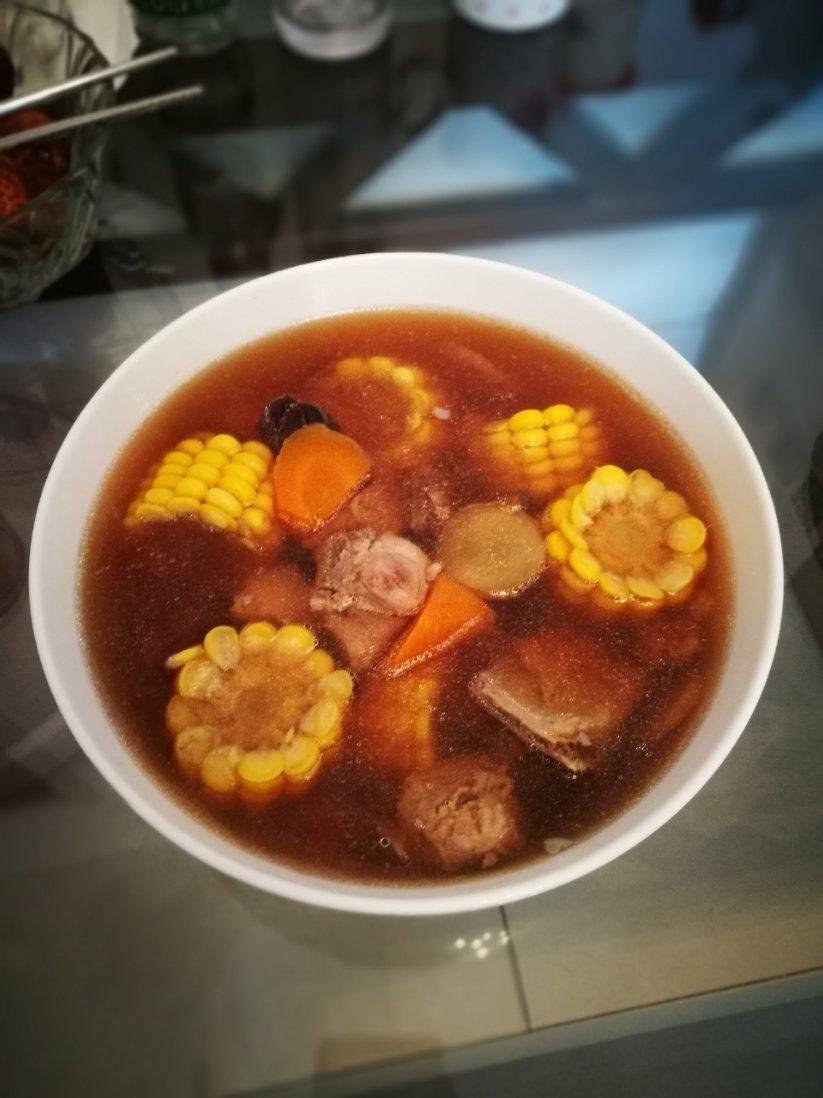 玉米排骨汤