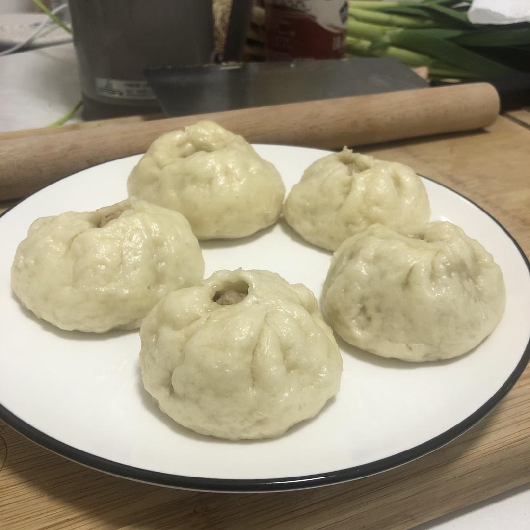 鲜肉包子