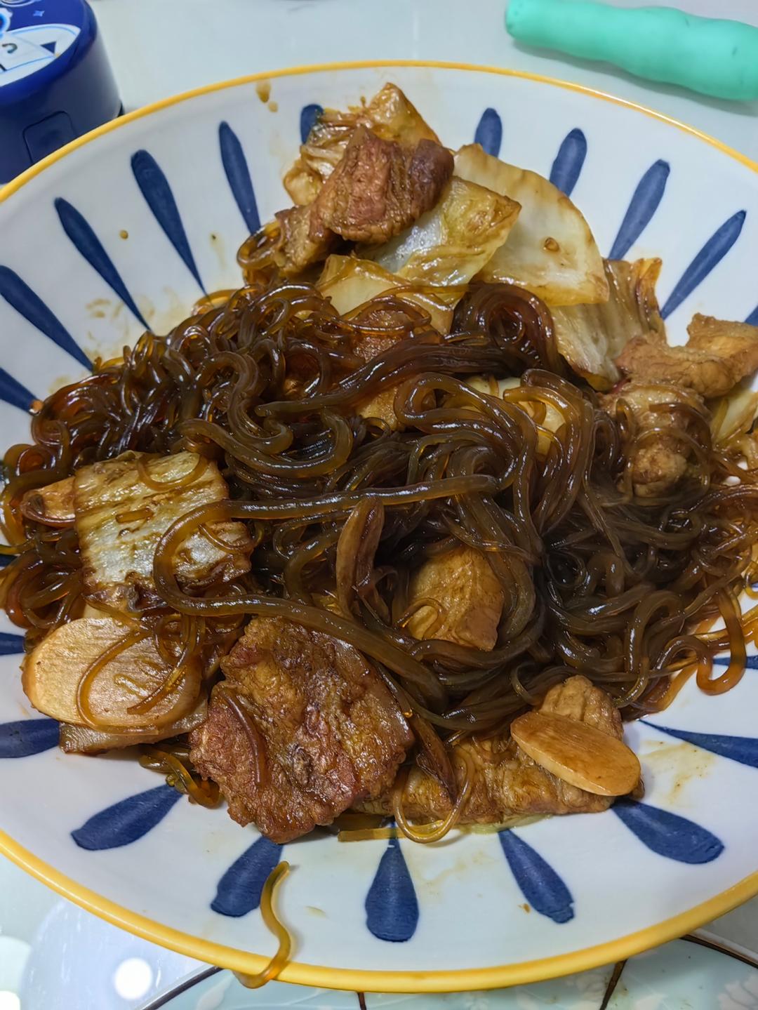 猪肉白菜炖粉条