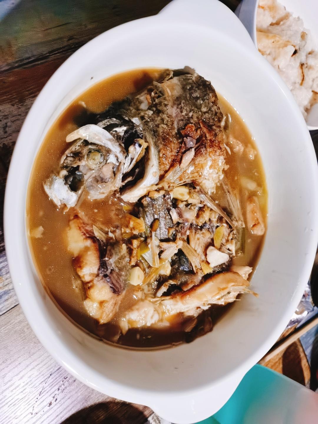 好吃的家常炖鱼，万能炖鱼料，今天三道鳞炖粉条