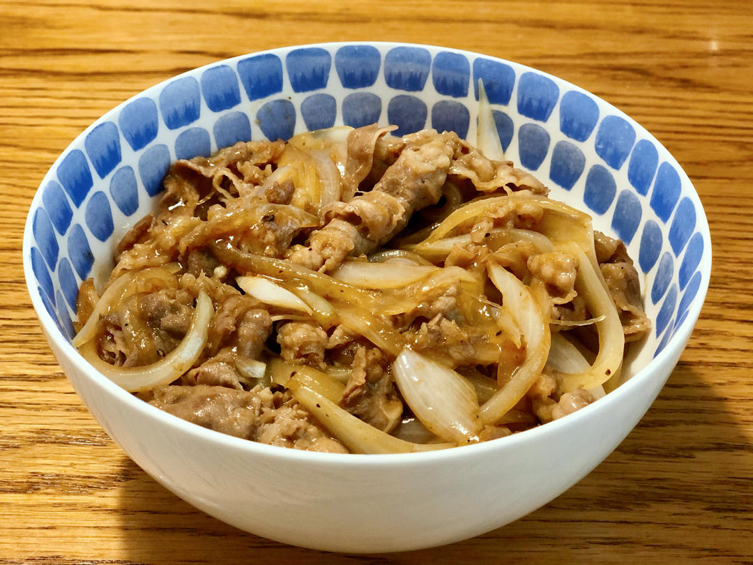 肥牛饭吉野家图片