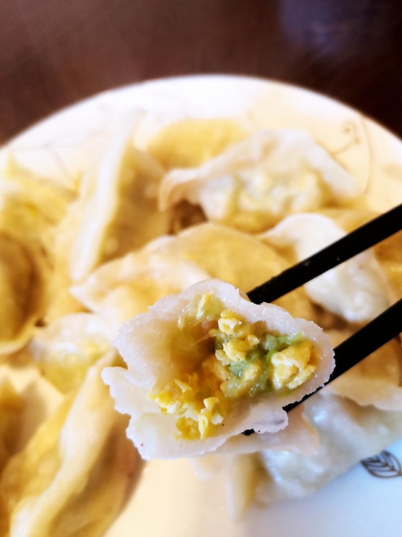 比肉香的西葫芦蒸饺