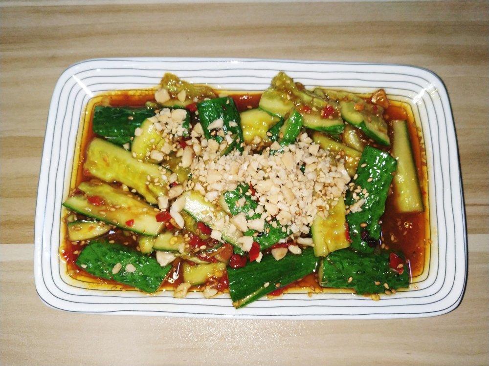 凉拌黄瓜