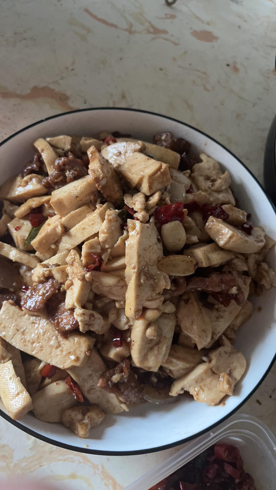 白豆腐干炒肉