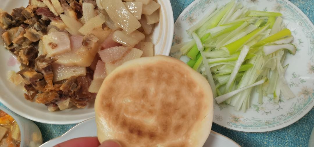 肉夹馍(白吉馍的制作)