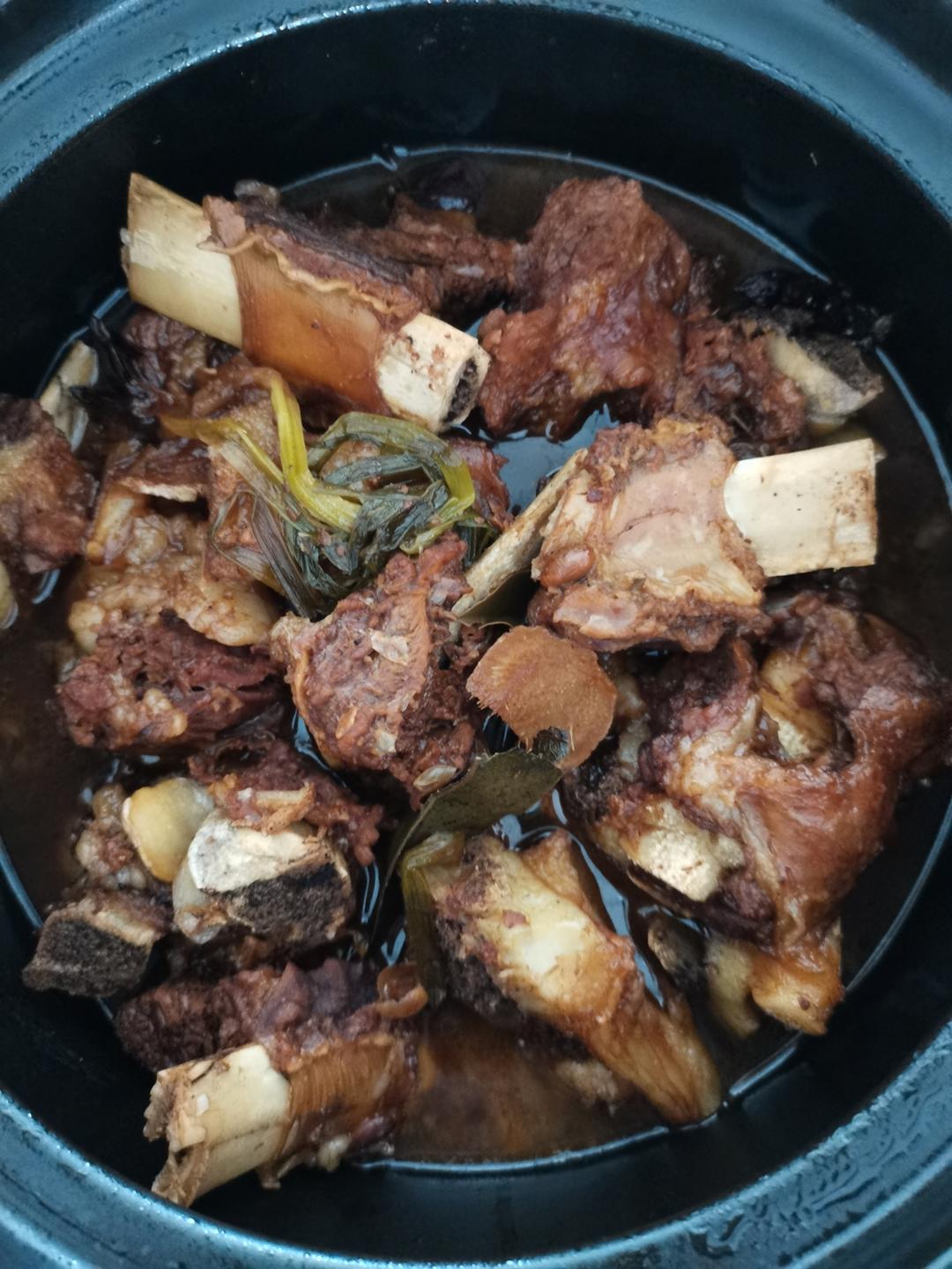 简单易做的硬菜—红烧牛肋骨