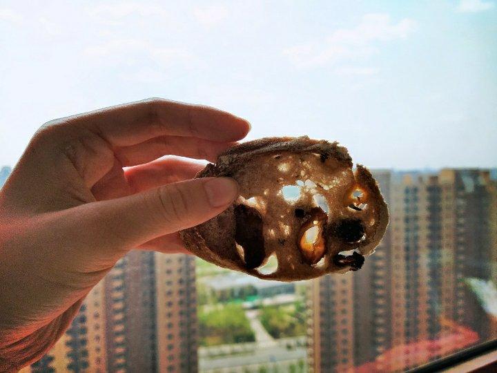 天然酵种茴香无花果榛仁黑麦欧包