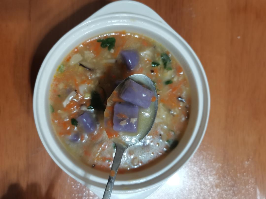 紫薯糯米小馒头什锦粥