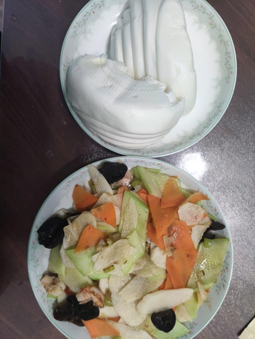 素菜冠军！营养美味的山药炒木耳