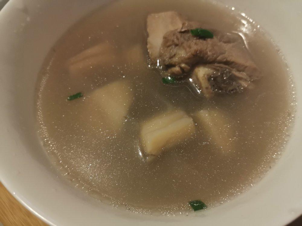 师姐牌莲藕排骨汤