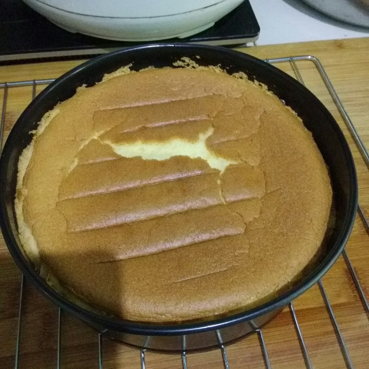 烤箱做蛋糕（戚风蛋糕的做法）