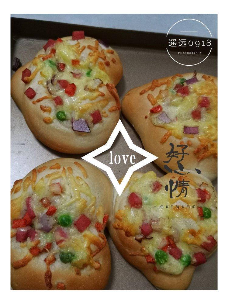 有爱早餐包---心形火腿杂蔬面包